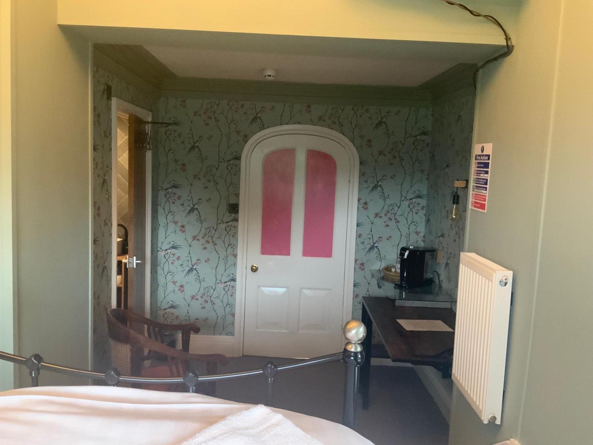 The White House Hotel Sennybridge Room photo