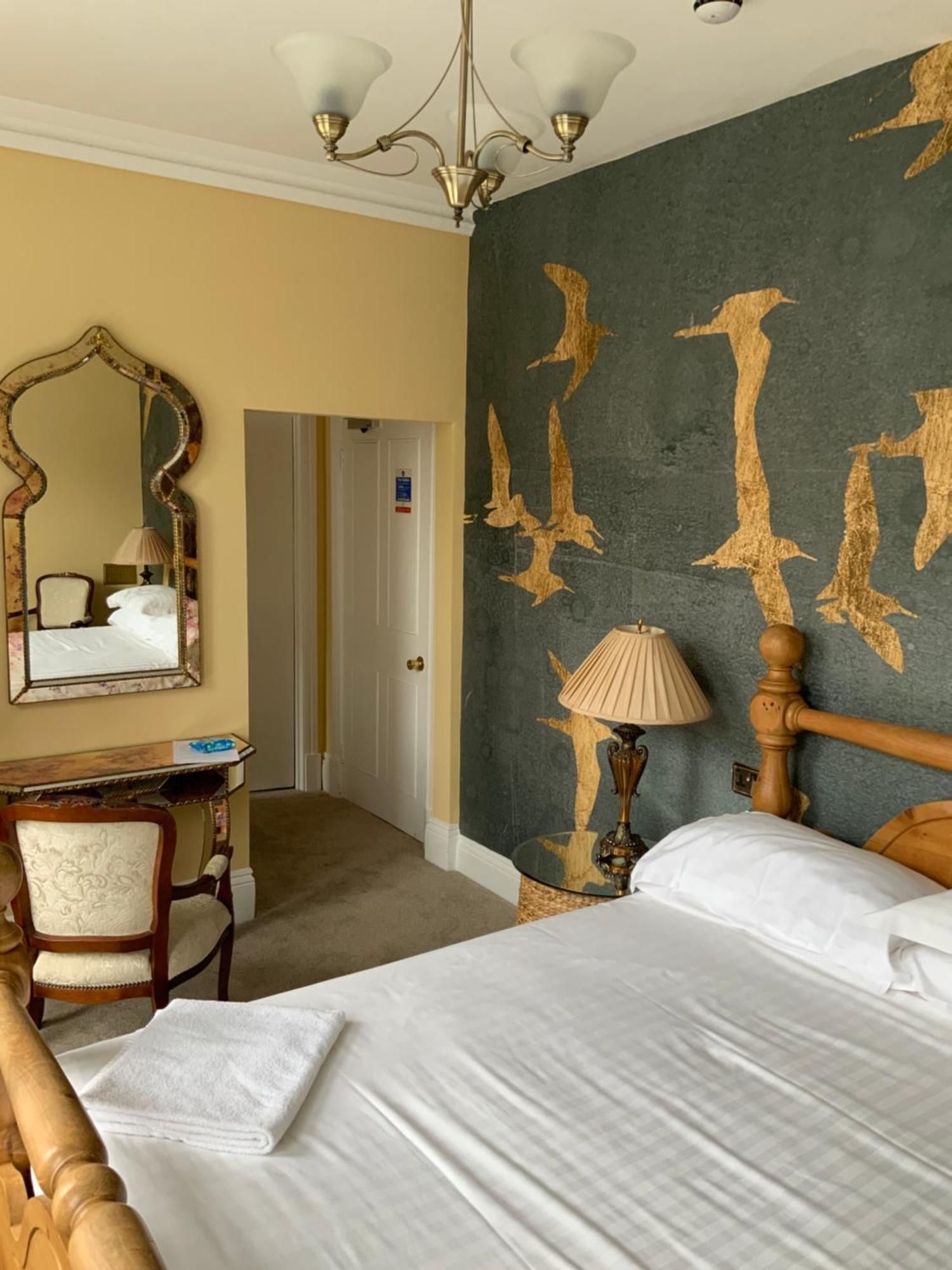 The White House Hotel Sennybridge Room photo